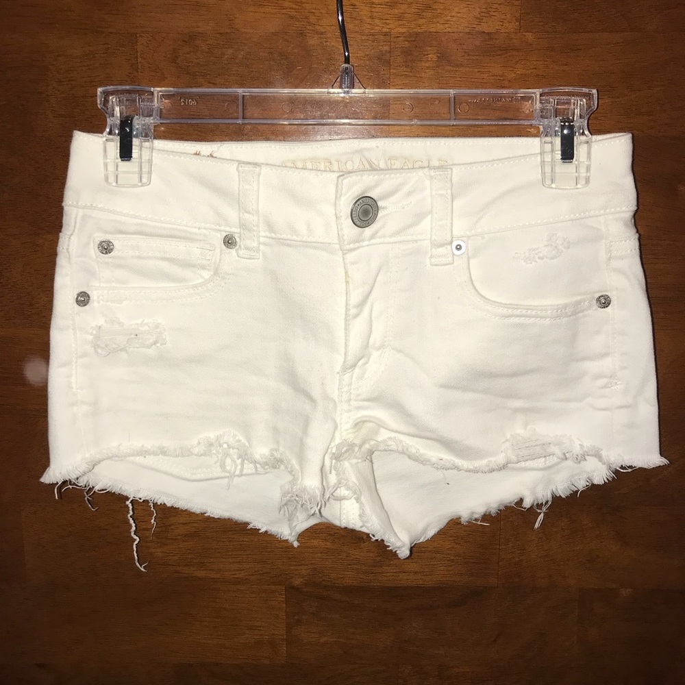American Eagle White Shorts